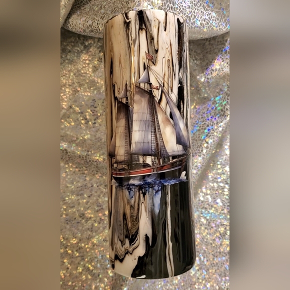 Handmade custom drinking tumblers, and wine tumblers. - Picture 3 of 12